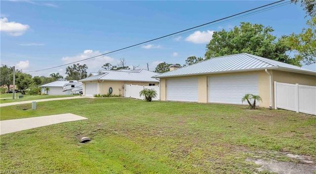 1761 Okolona ST, North Port, FL 34287