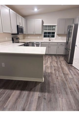 824 VIENNA DRIVE, Winter Haven, FL 33884