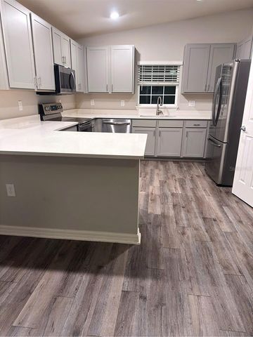 824 VIENNA DRIVE, Winter Haven, FL 33884