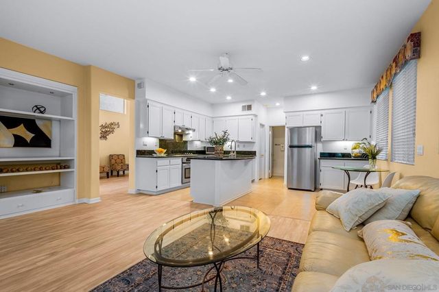 13837 Fontanelle, San Diego, CA 92128