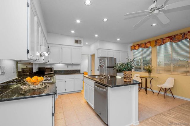 13837 Fontanelle, San Diego, CA 92128