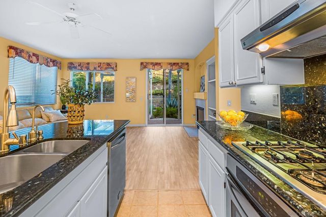 13837 Fontanelle, San Diego, CA 92128