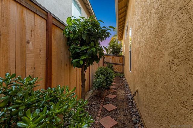 13837 Fontanelle, San Diego, CA 92128