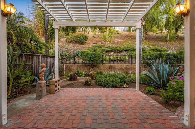 13837 Fontanelle, San Diego, CA 92128