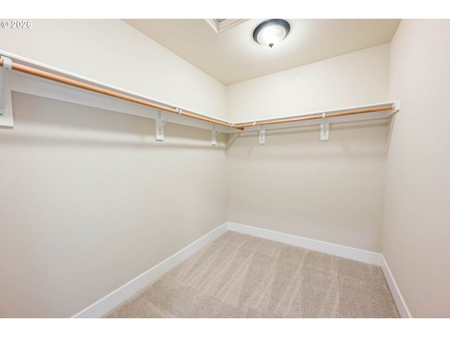 6736 Nw MAYFLOWER Pl, Portland, OR 97229