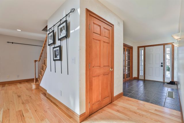 293 Pine Hill Road, Hollis, NH 03049