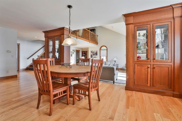 293 Pine Hill Road, Hollis, NH 03049