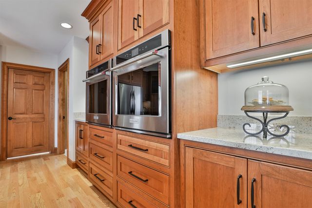 293 Pine Hill Road, Hollis, NH 03049