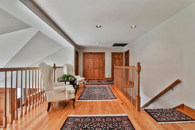 293 Pine Hill Road, Hollis, NH 03049