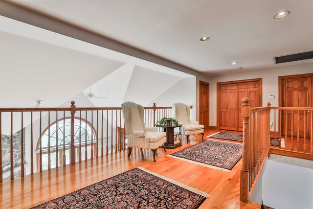 293 Pine Hill Road, Hollis, NH 03049