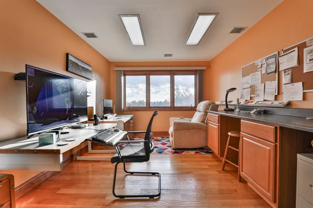 293 Pine Hill Road, Hollis, NH 03049