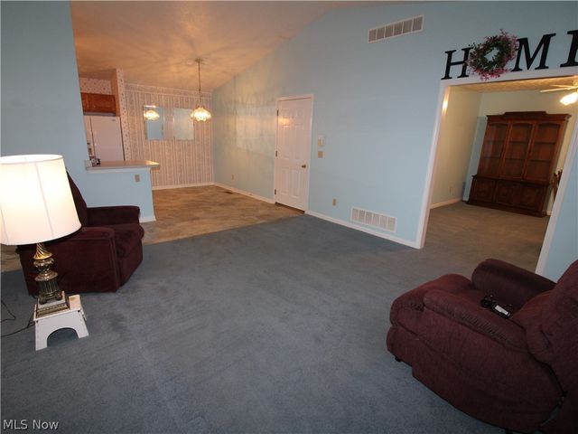 148 Bentley Drive, Elyria, OH 44035