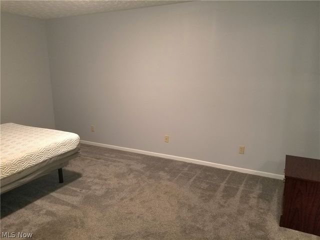 148 Bentley Drive, Elyria, OH 44035