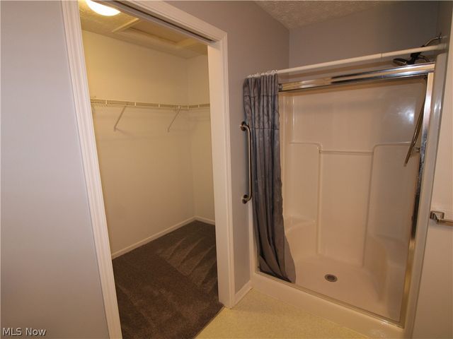 148 Bentley Drive, Elyria, OH 44035