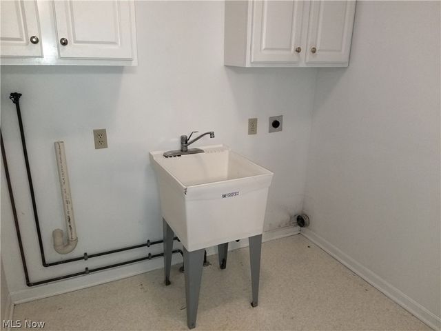 148 Bentley Drive, Elyria, OH 44035