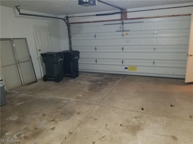 148 Bentley Drive, Elyria, OH 44035