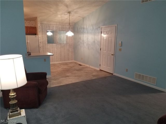 148 Bentley Drive, Elyria, OH 44035