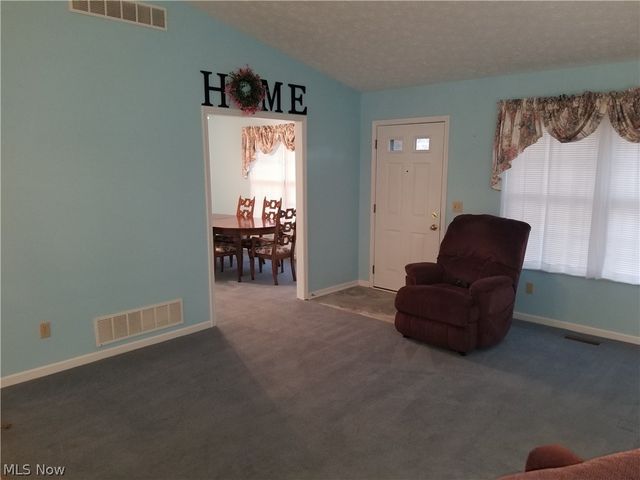 148 Bentley Drive, Elyria, OH 44035