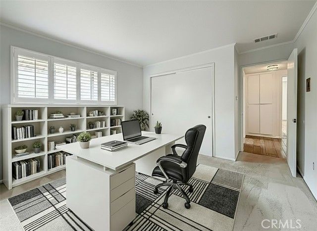 15550 Otsego Street, Encino (los Angeles), CA 91436