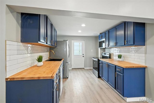 3719 Wisconsin Avenue, St Louis, MO 63118