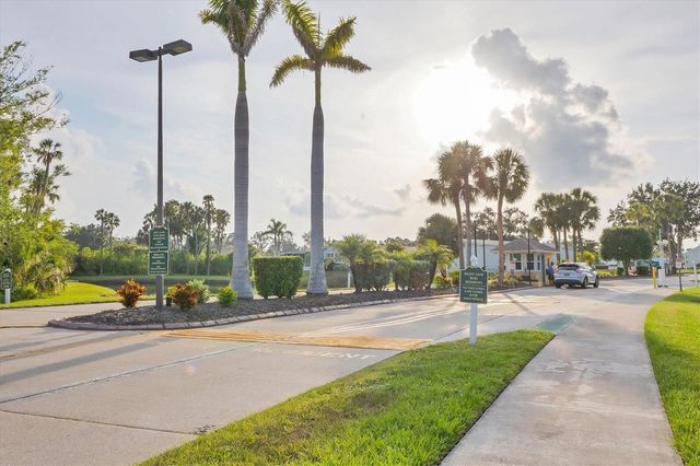 1 MEADOW CIRCLE, Ellenton, FL 34222