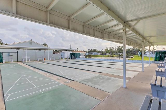 1 MEADOW CIRCLE, Ellenton, FL 34222