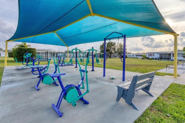 1 MEADOW CIRCLE, Ellenton, FL 34222