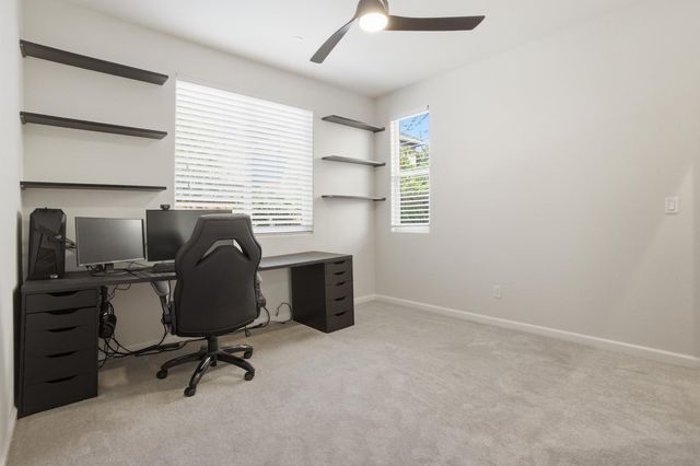 2069 Camino Real Way, Roseville, CA 95747