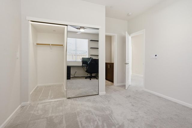 2069 Camino Real Way, Roseville, CA 95747