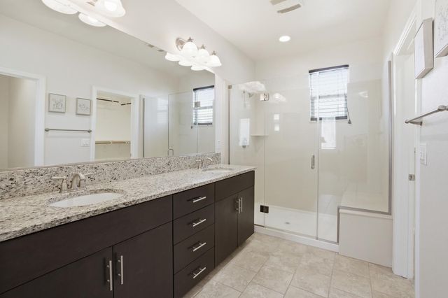 2069 Camino Real Way, Roseville, CA 95747