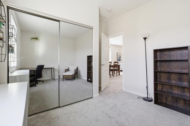 2069 Camino Real Way, Roseville, CA 95747