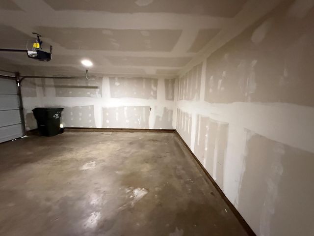 3006 Chestnut Hill Dr, Sacramento, CA 95826