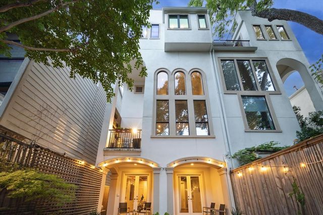 6506 Rodrigo Street, Houston, TX 77007