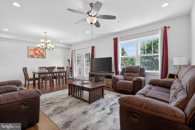 4133 ORRS TOWN CT, Mechanicsburg, PA 17050