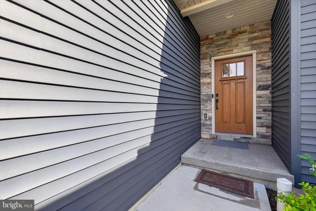 4133 ORRS TOWN CT, Mechanicsburg, PA 17050