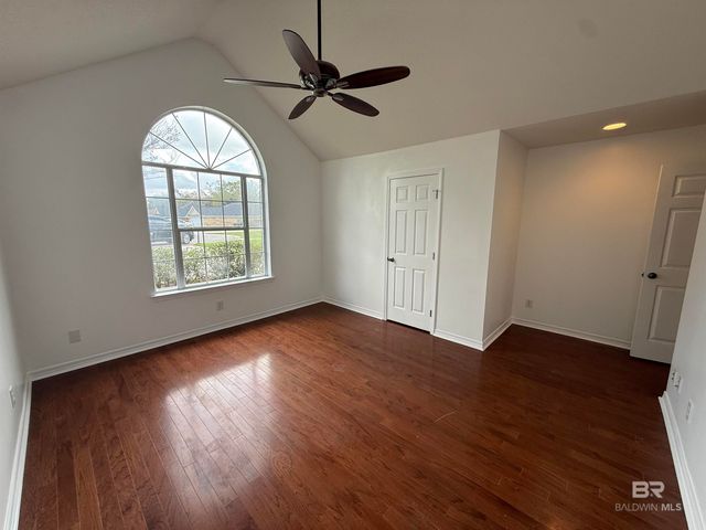 16977 Heartland Circle, Robertsdale, AL 36567