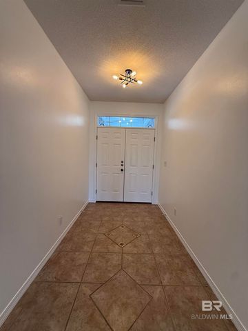 16977 Heartland Circle, Robertsdale, AL 36567