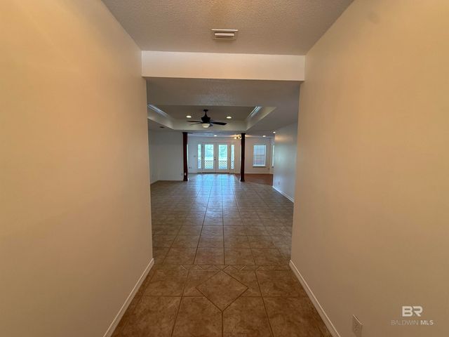 16977 Heartland Circle, Robertsdale, AL 36567