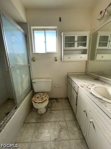 8381 Antigua CT, Fort Myers, FL 33907