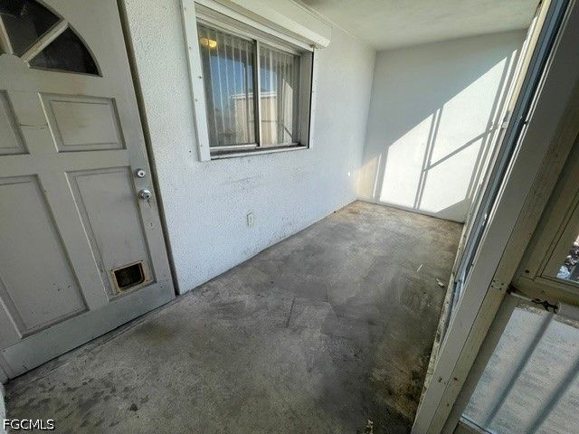 8381 Antigua CT, Fort Myers, FL 33907