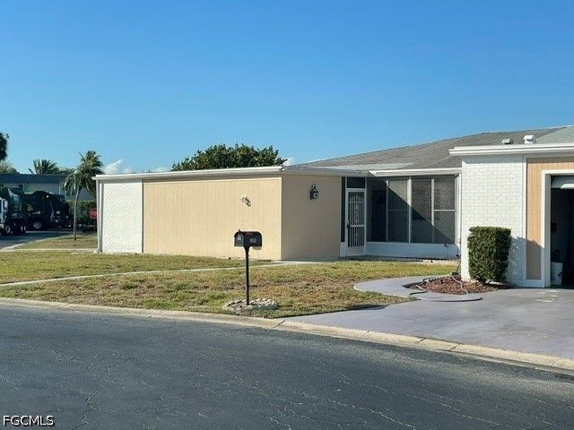 8381 Antigua CT, Fort Myers, FL 33907