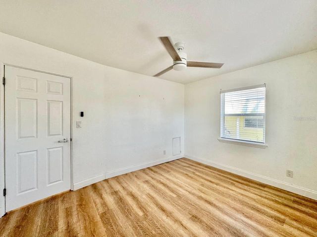 1101 46TH STREET N, St Petersburg, FL 33713