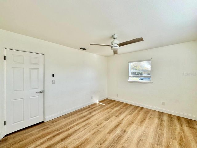 1101 46TH STREET N, St Petersburg, FL 33713