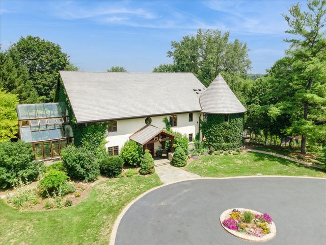 236 Steeplechase Road, Barrington Hills, IL 60010