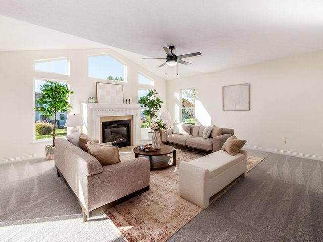 171 Longleaf Street, Pickerington, OH 43147