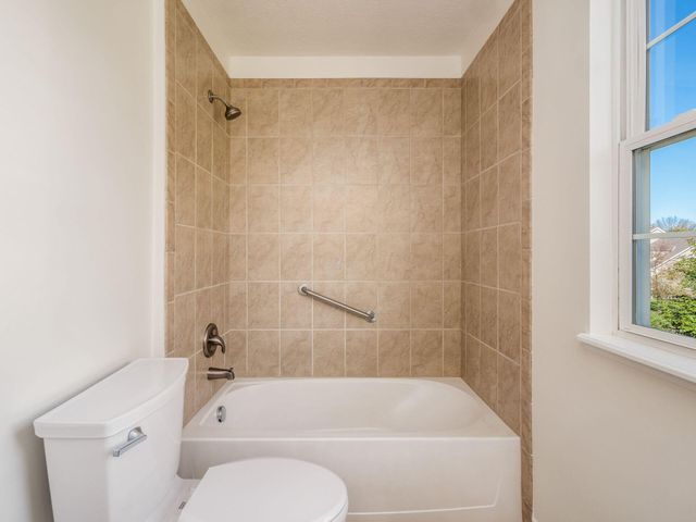 171 Longleaf Street, Pickerington, OH 43147