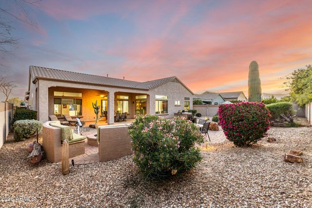 17926 W GRISWOLD Road, Waddell, AZ 85355