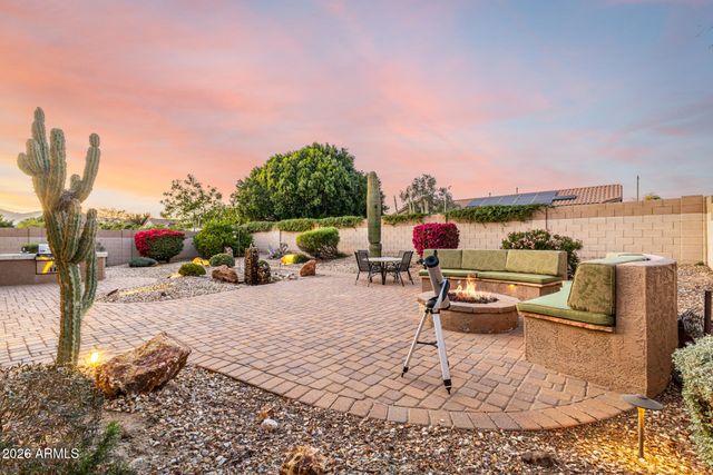 17926 W GRISWOLD Road, Waddell, AZ 85355