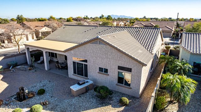 17926 W GRISWOLD Road, Waddell, AZ 85355