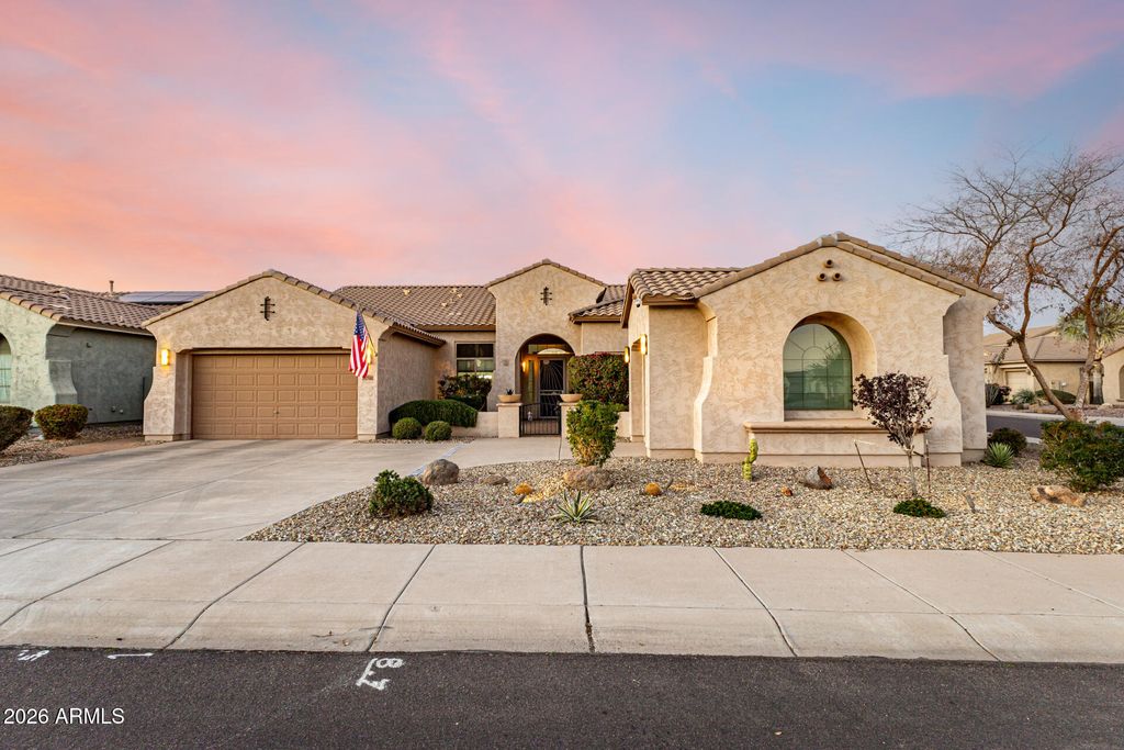 17926 W GRISWOLD Road, Waddell, AZ 85355